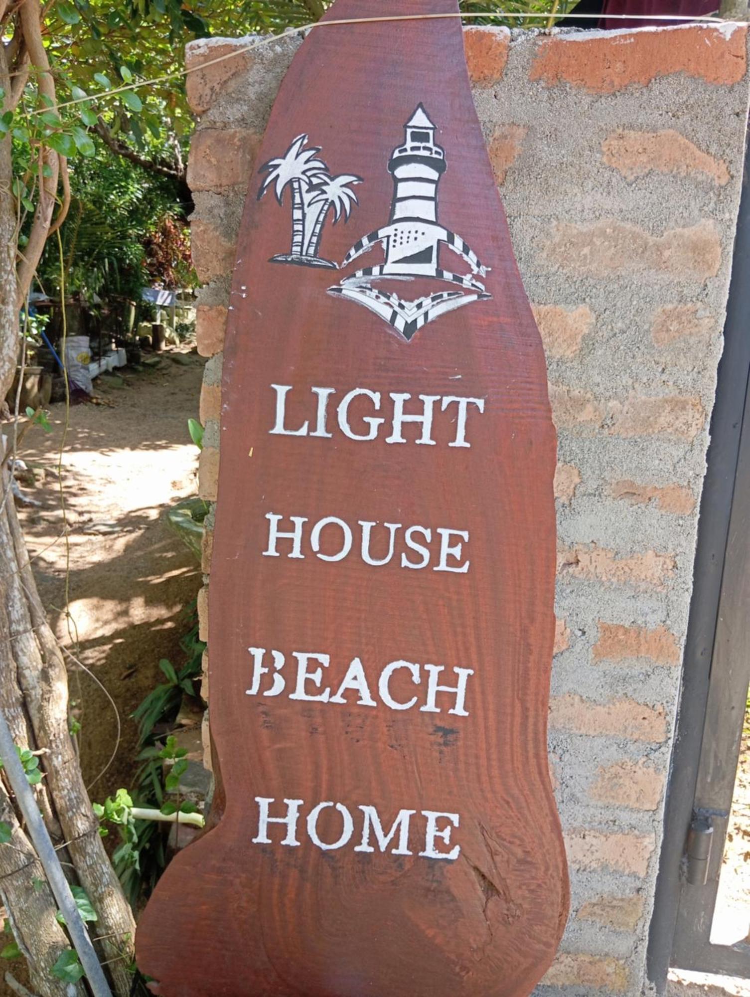 Light House Beach Home Matara Dış mekan fotoğraf