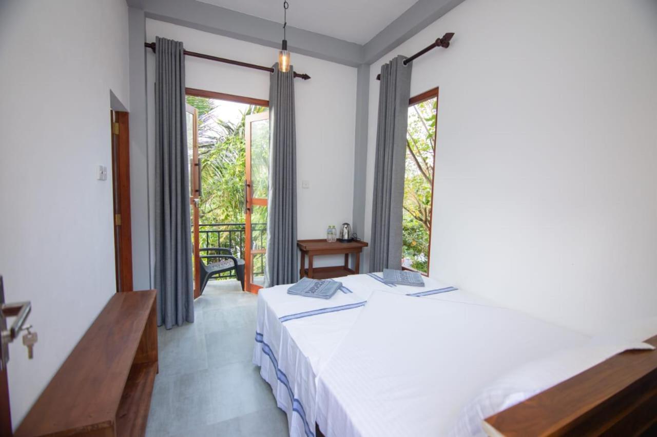 Light House Beach Home Matara Oda fotoğraf